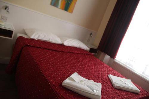 Melbourne House Hotel, London