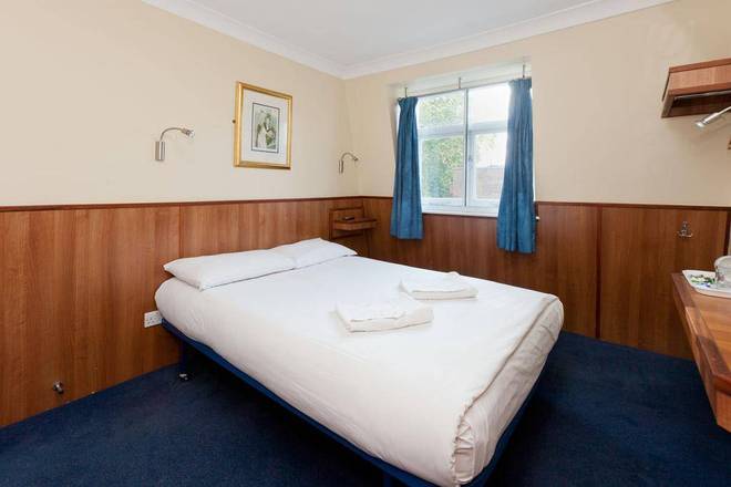Crestfield Hotel, London