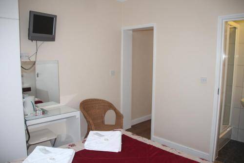Melbourne House Hotel, London
