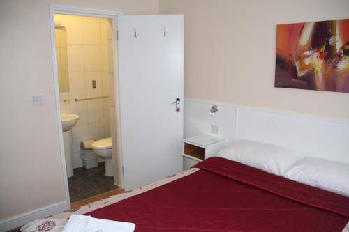Melbourne House Hotel, London