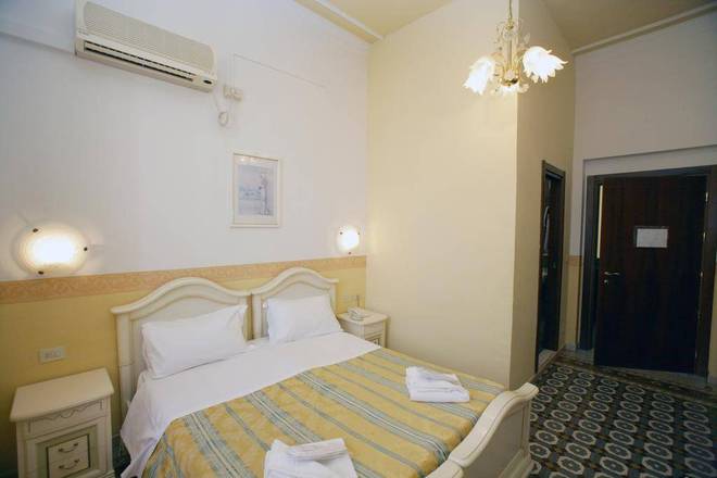 Hotel Desirèe, Florence