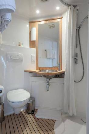 Stylotel, London