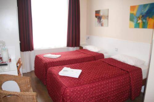 Melbourne House Hotel, London