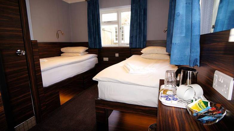 Crestfield Hotel, London