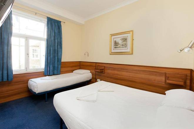 Crestfield Hotel, London