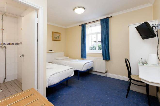 Crestfield Hotel, London
