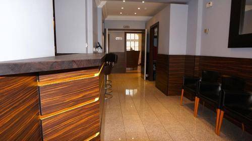 Crestfield Hotel, London