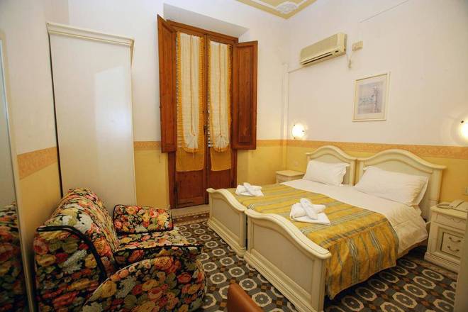 Hotel Desirèe, Florence