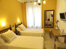 Hotels In Near Atocha Train Station Prado Museum Madrid Hostal Barrera Madrid