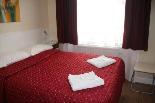 Melbourne House Hotel, London