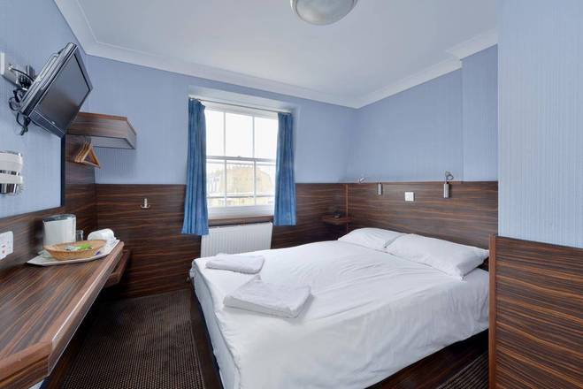 Crestfield Hotel, London